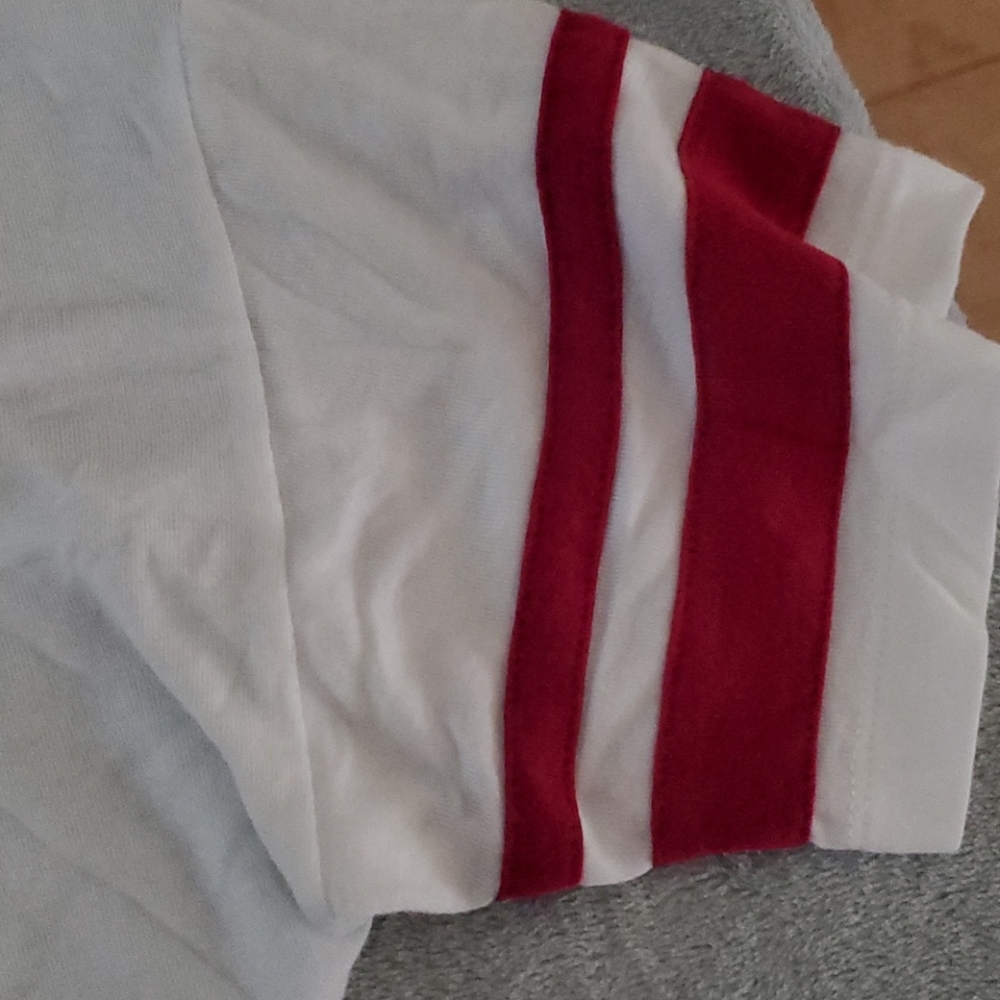 Express Tee - Picture 3 of 5